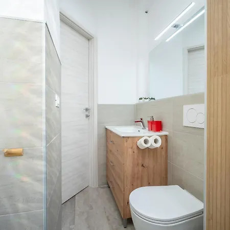 Flower - Affitti Brevi Italia Apartment