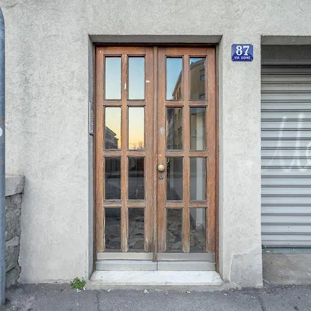 Flower - Affitti Brevi Italia Trieste